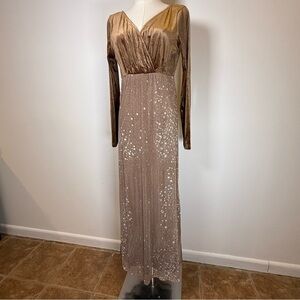 New! Long Sleeve V-Neck Brown Velvet Bodice Full Length Dress Women’s Small